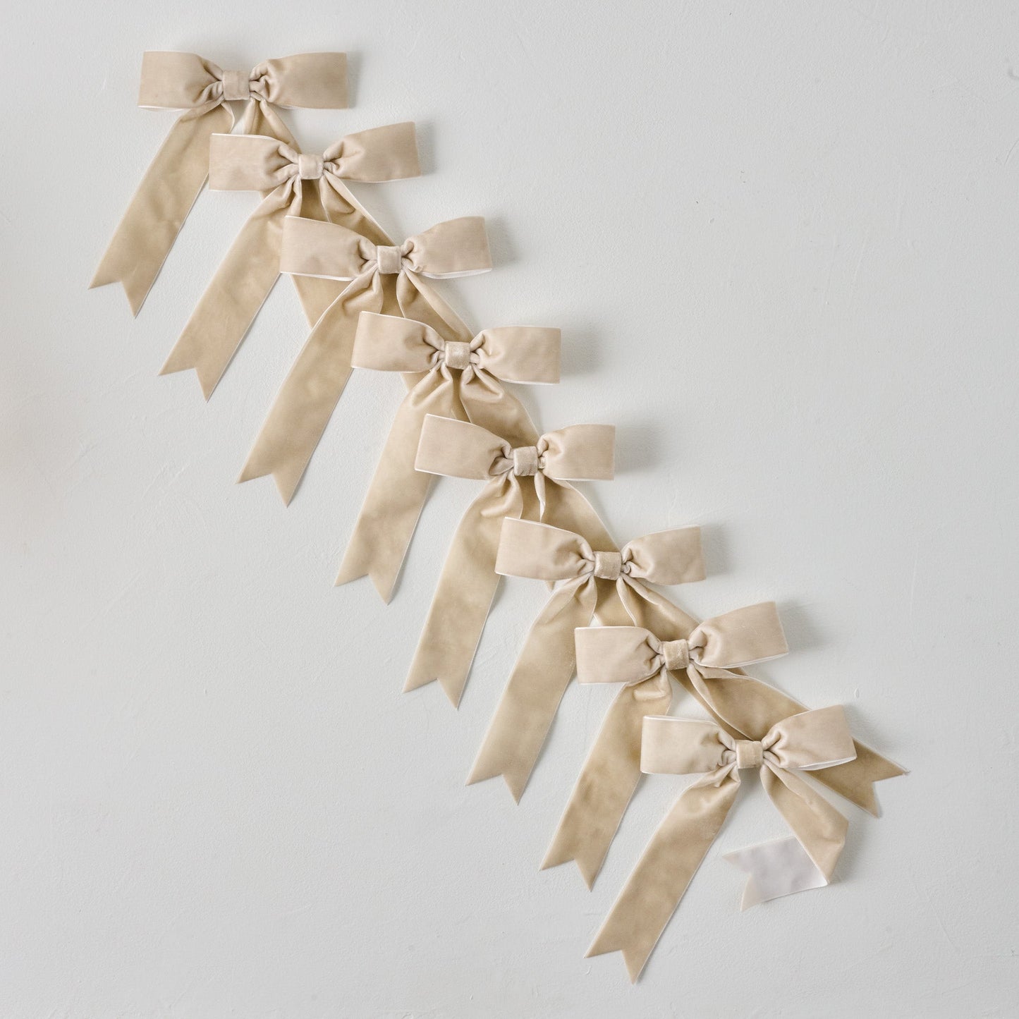 Velvet Bow Ornament Clip, Set of 8