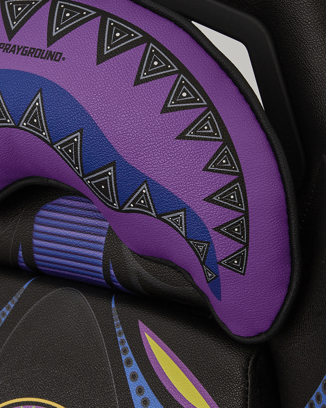 A.I. 12 BROOKLYN & BEYOND - SANDFLOWER COLLAB GAMING CHAIR