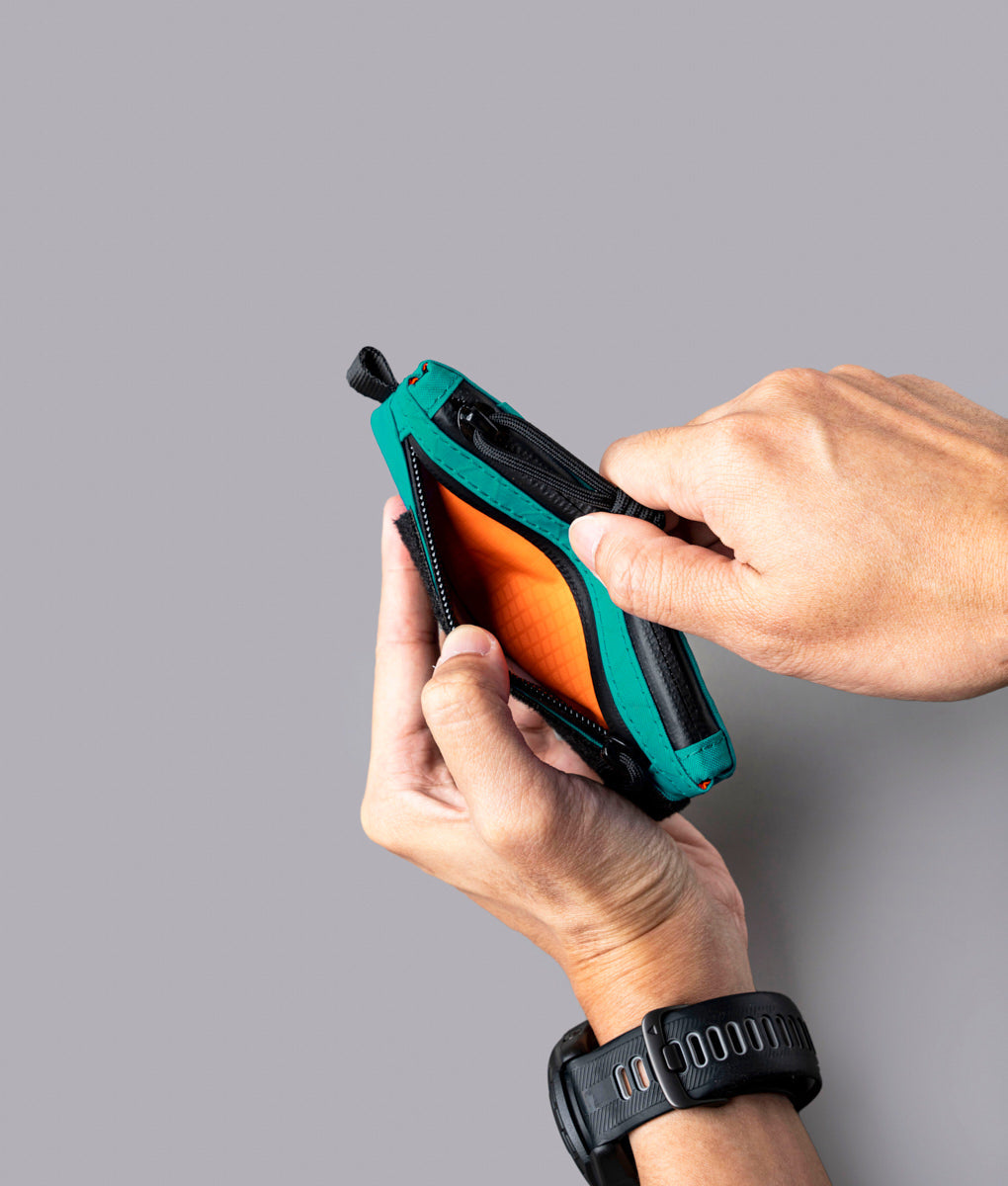 Zip Pouch Pro Hook & Loop - Vivid