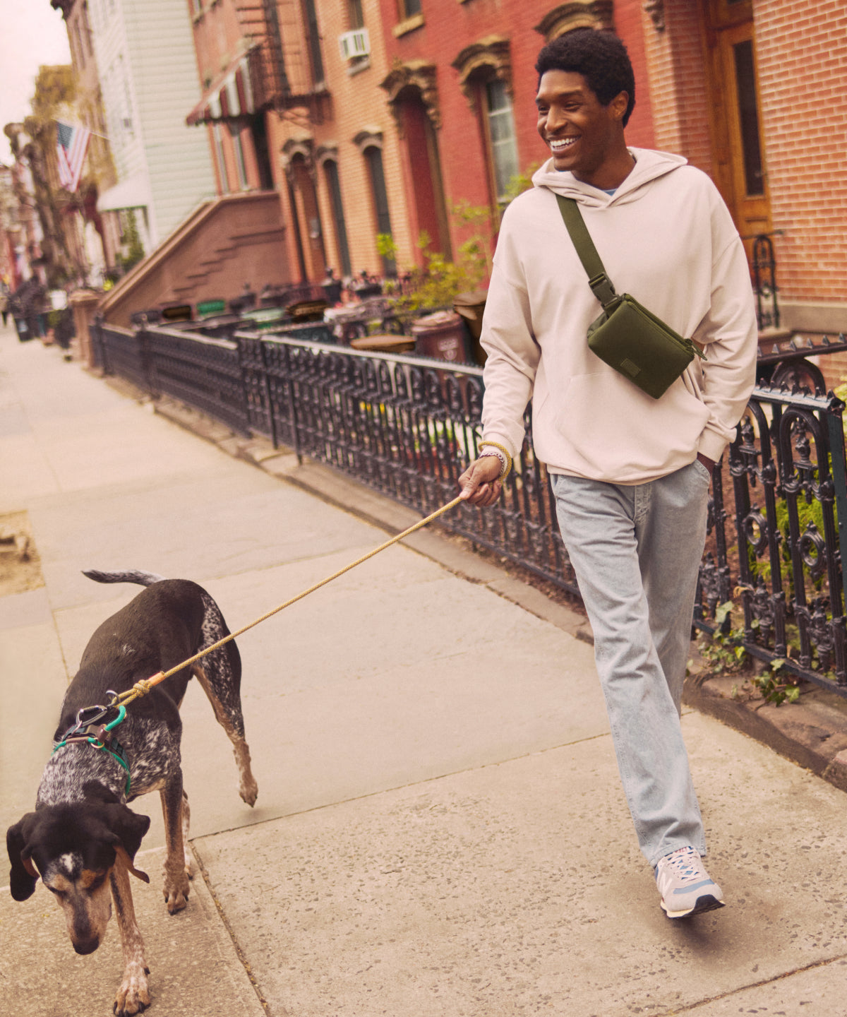 Bennie Day Sling in Daylight