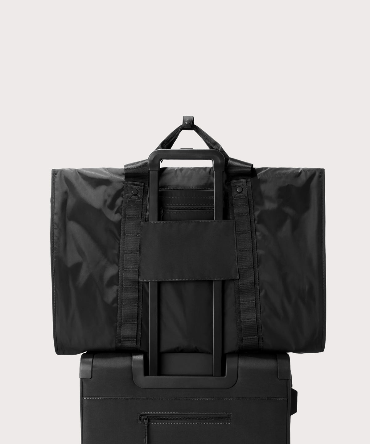 Capri Garment Bag in Onyx