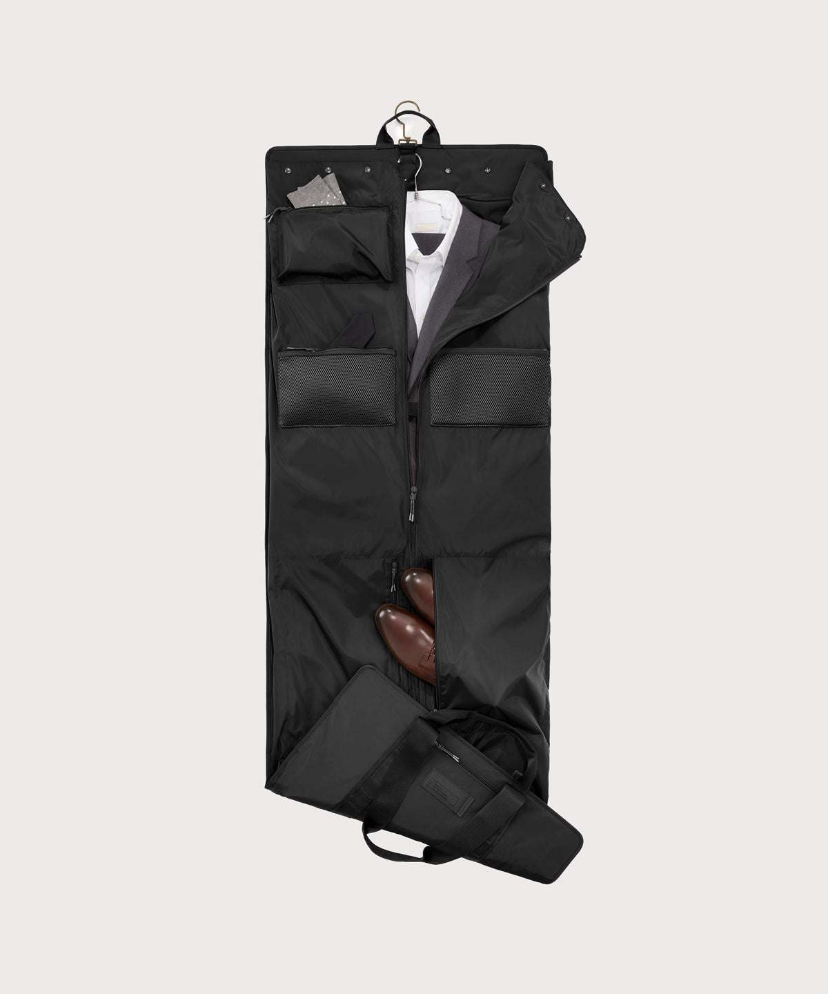 Capri Garment Bag in Onyx