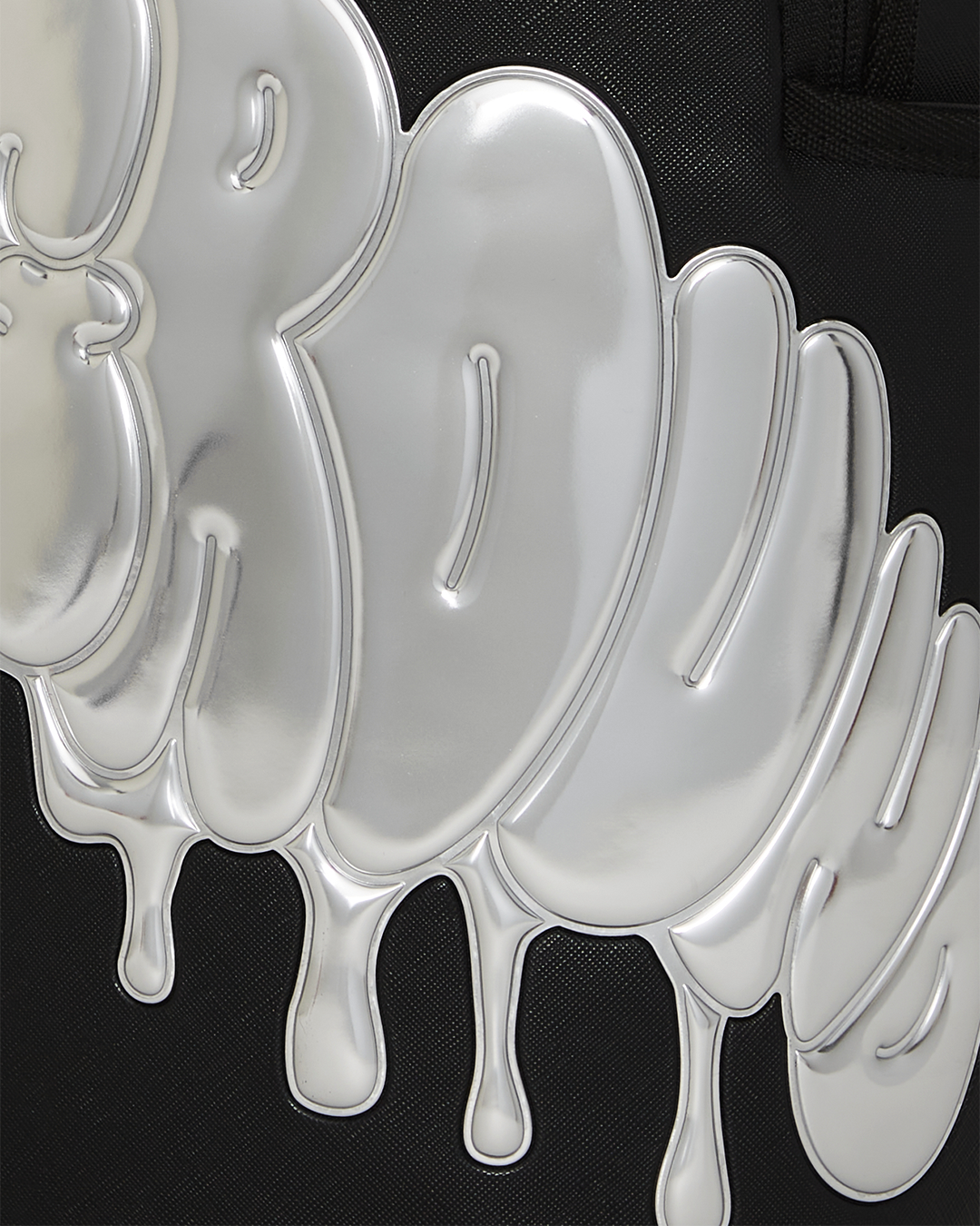 BUBBLE BUBBLE SHARK BACKPACK