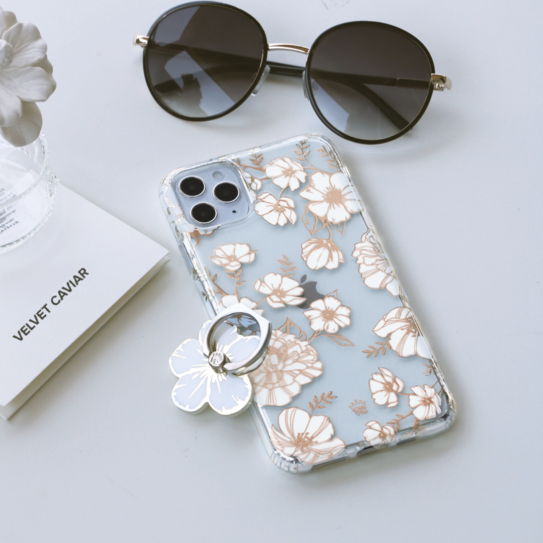 White and Gold Floral Ring